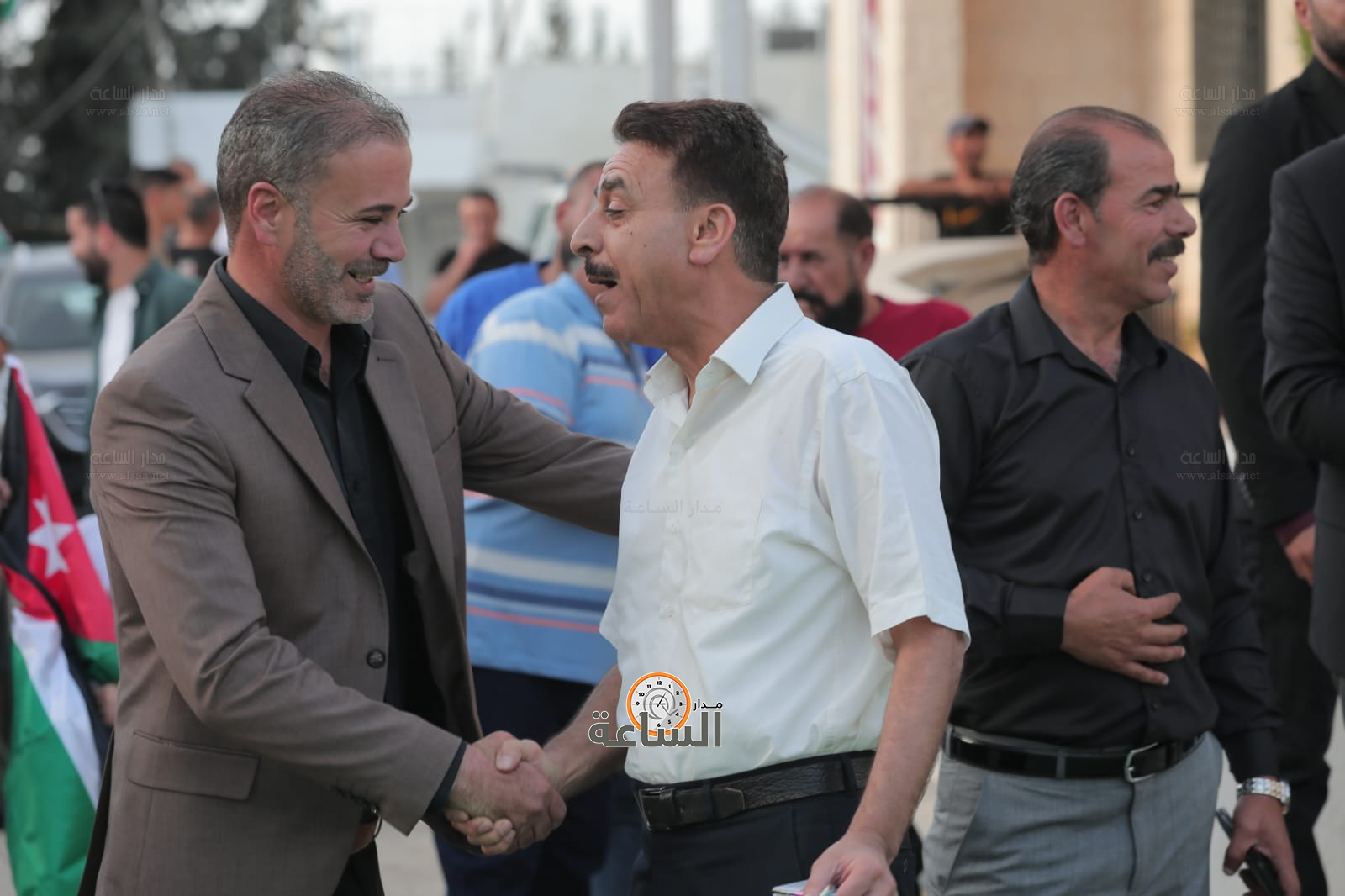 Madar Al-Saa Images 0.5896954822366036