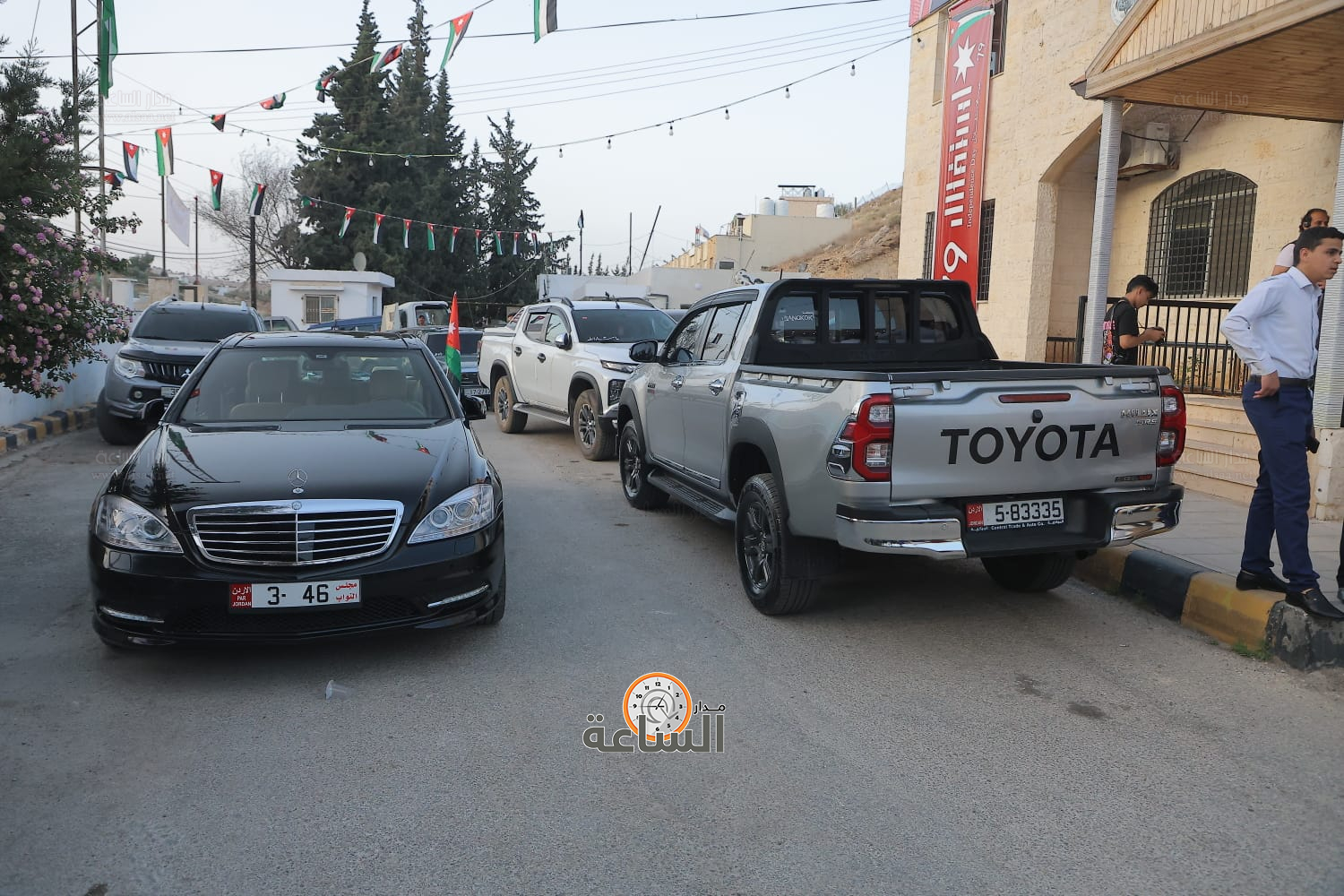 Madar Al-Saa Images 0.6857156079433756