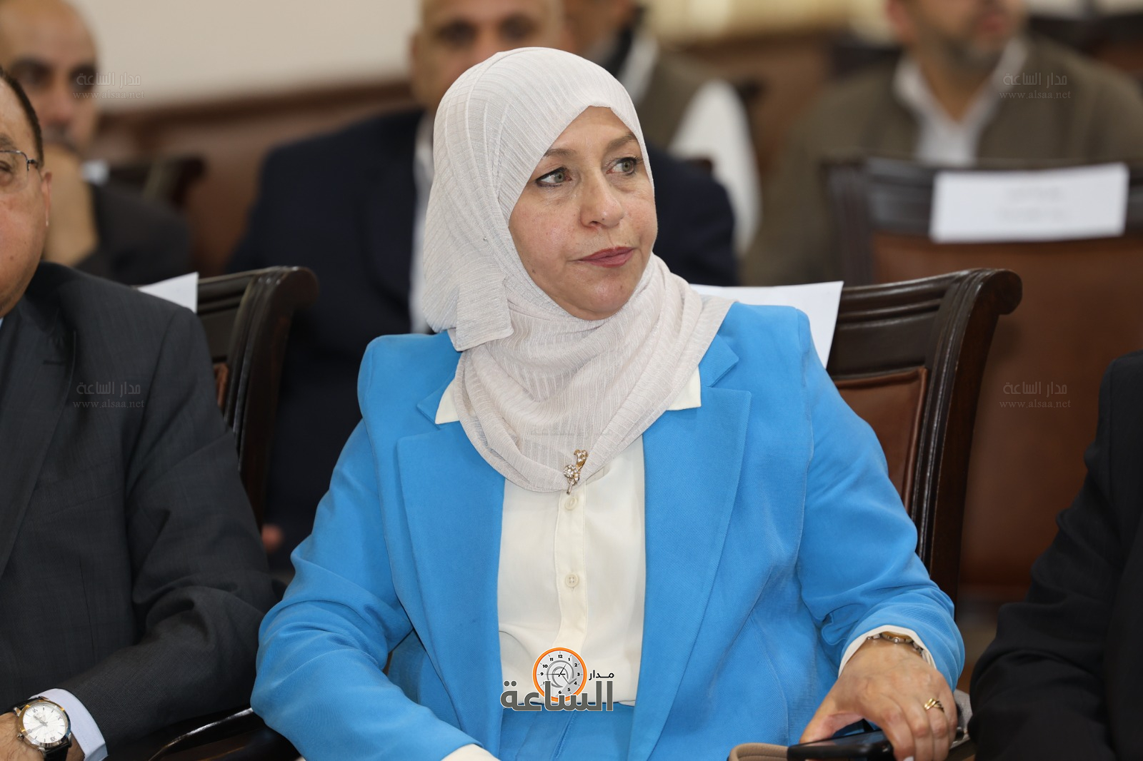 Madar Al-Saa Images 0.4512636840045037