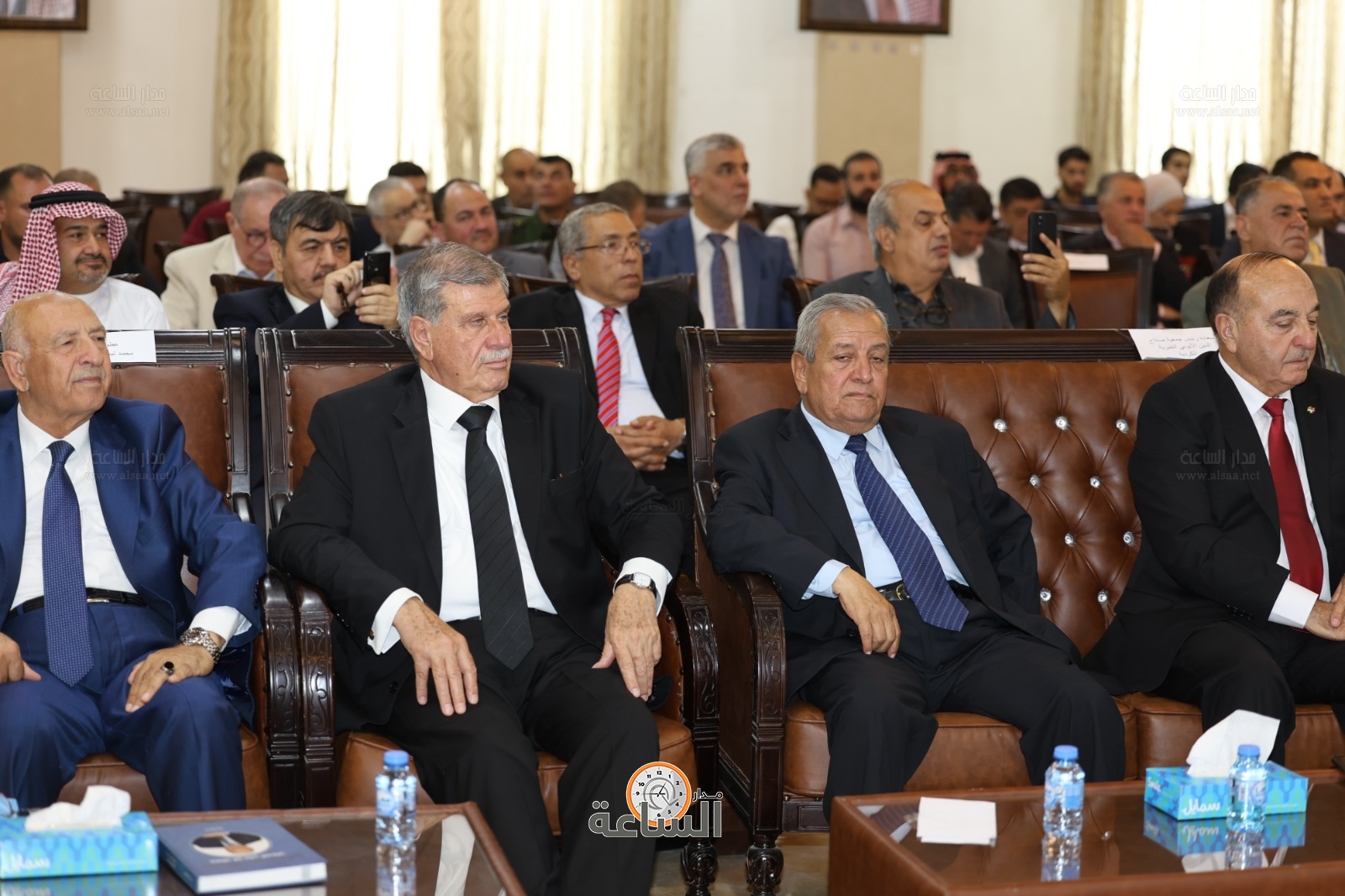 Madar Al-Saa Images 0.1369318628760232