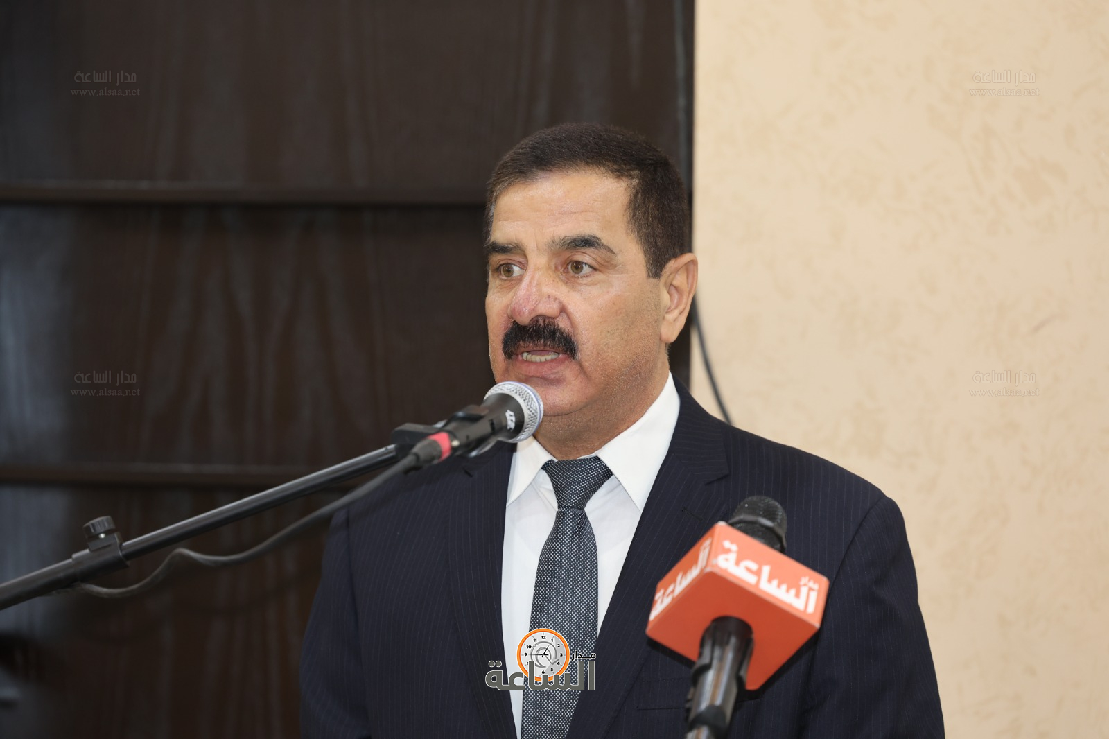 Madar Al-Saa Images 0.0673444581015642