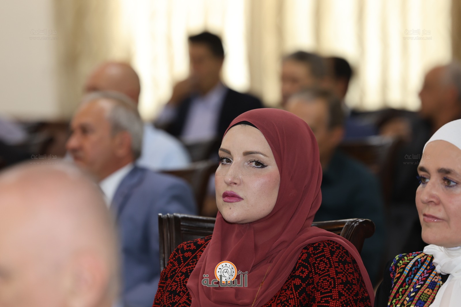 Madar Al-Saa Images 0.7172968756604609