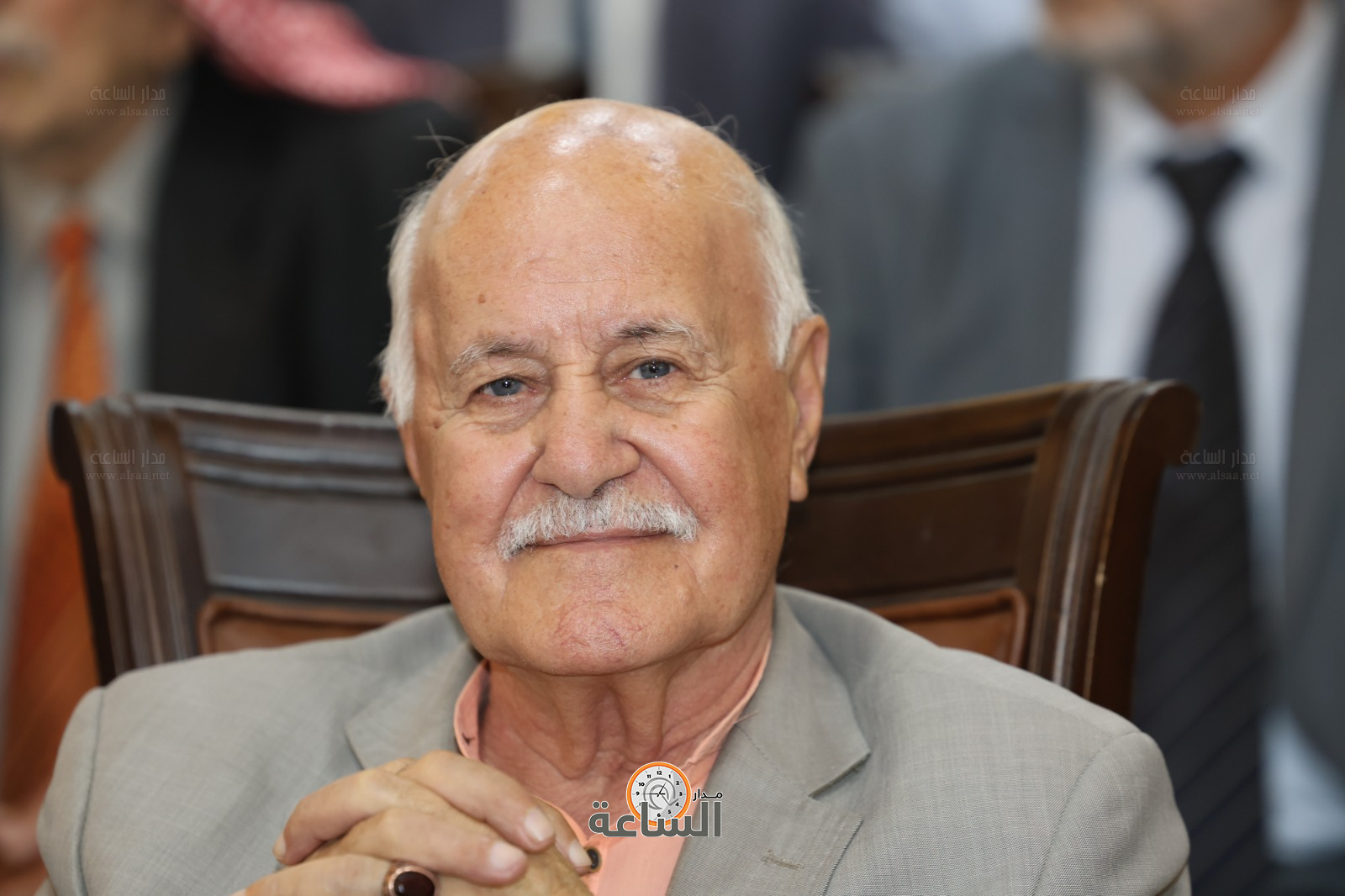 Madar Al-Saa Images 0.15578760555144877