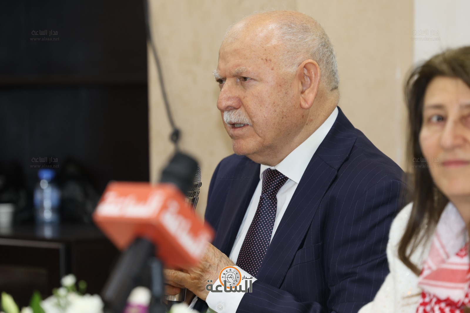 Madar Al-Saa Images 0.6930416707642066