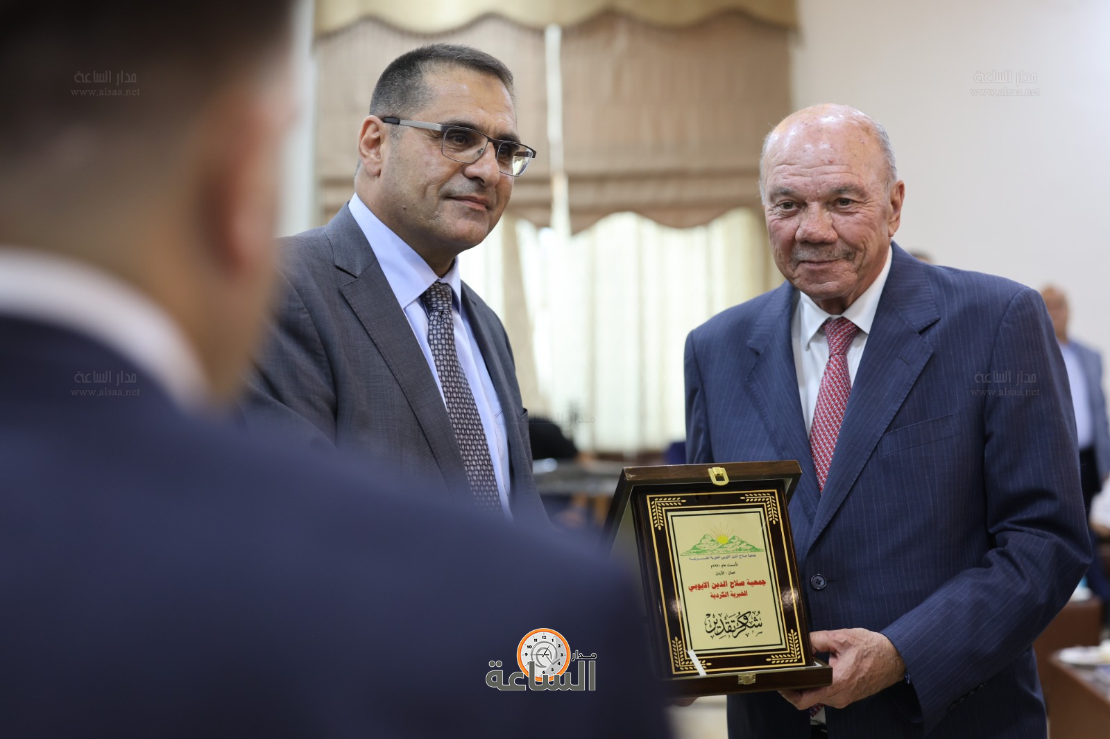 Madar Al-Saa Images 0.7021224592619153