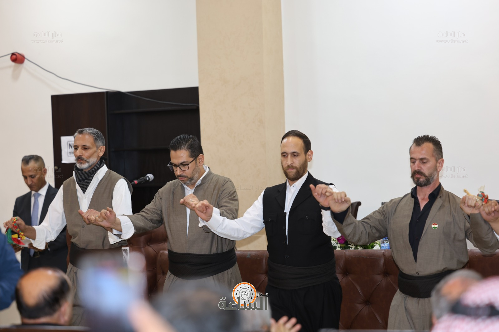 Madar Al-Saa Images 0.198908477401477