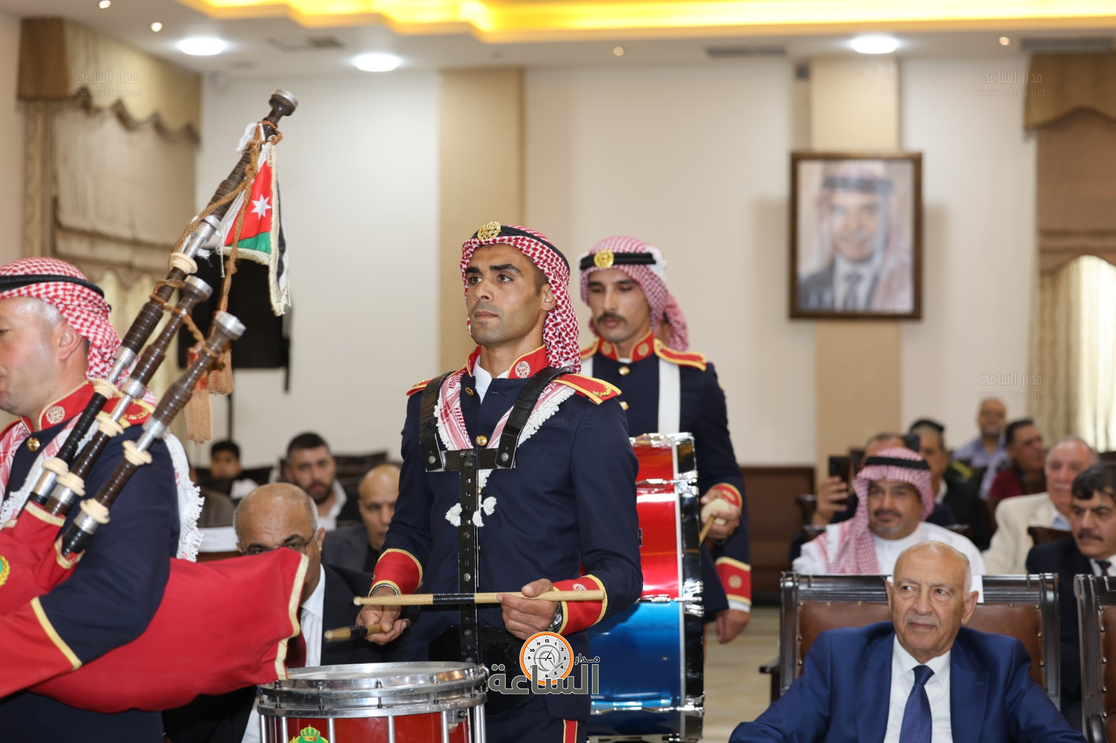 Madar Al-Saa Images 0.24281069937526645