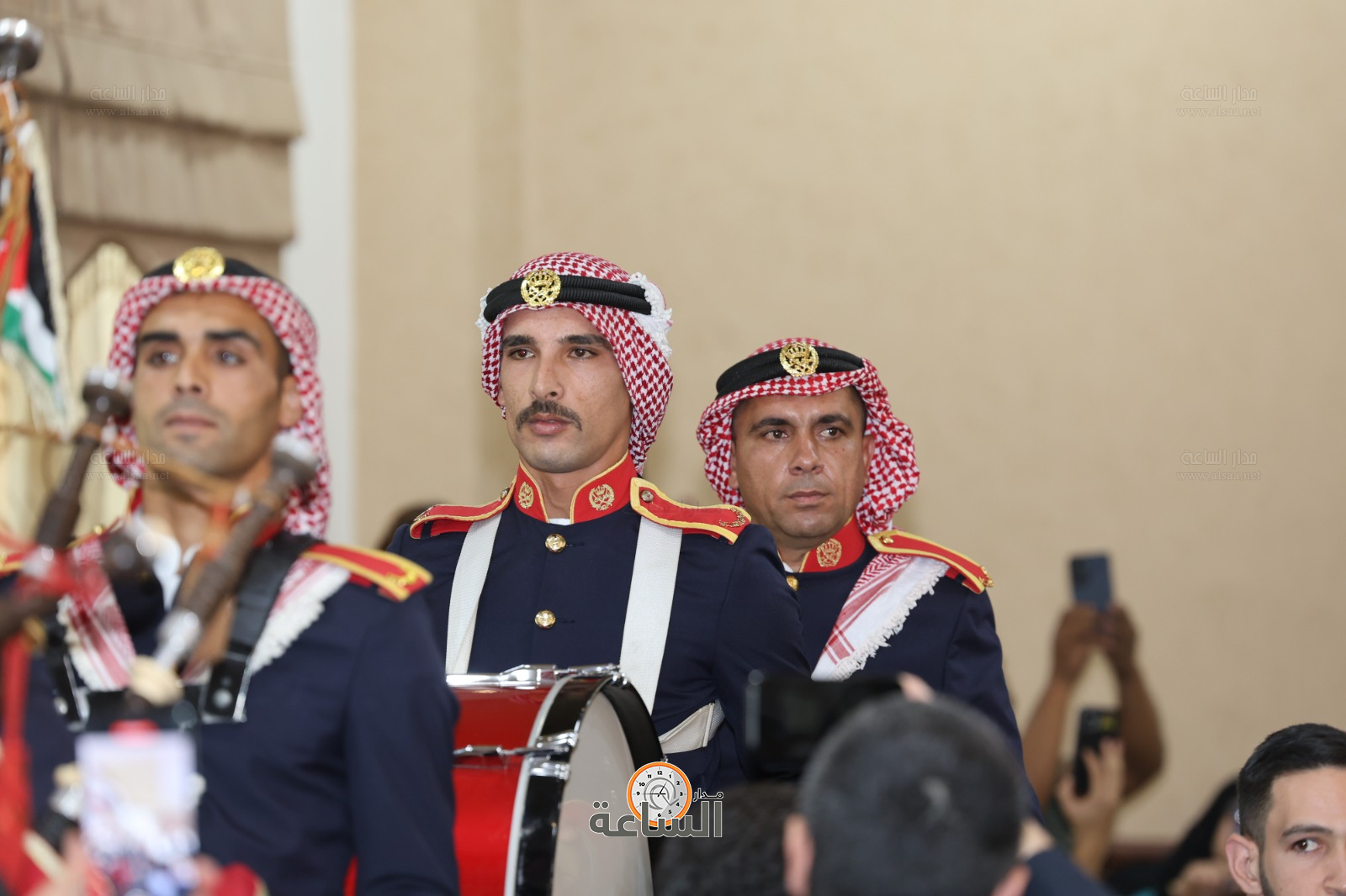 Madar Al-Saa Images 0.9258554400603197