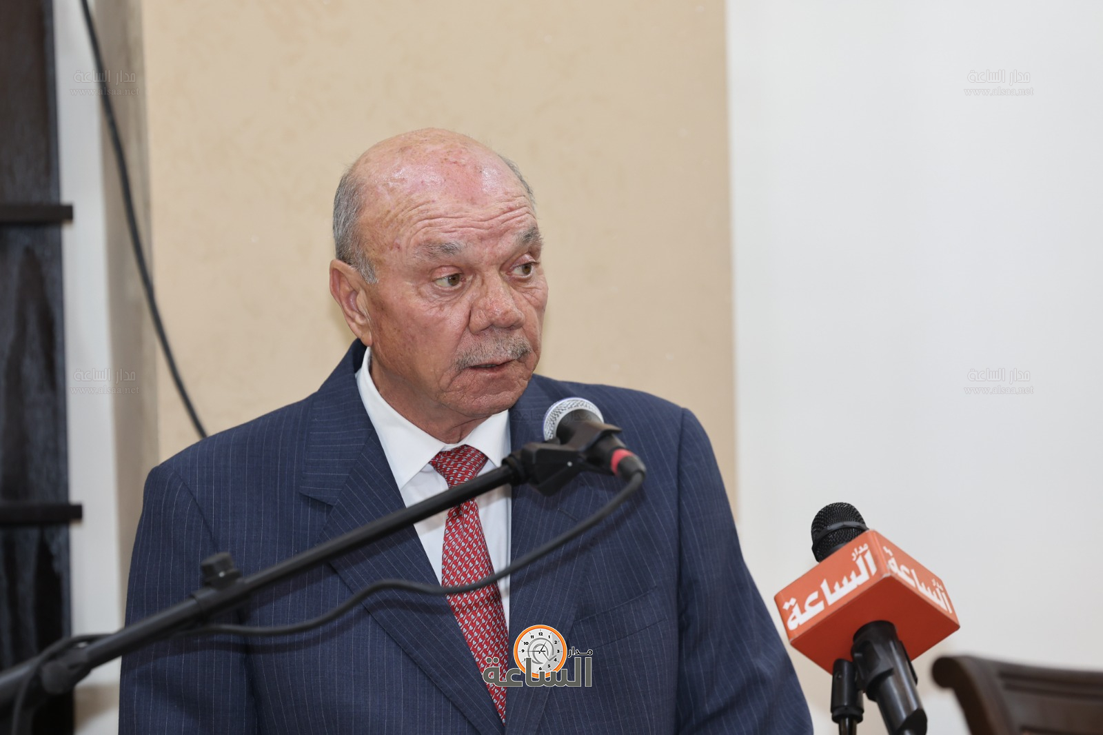 Madar Al-Saa Images 0.4203528038320483