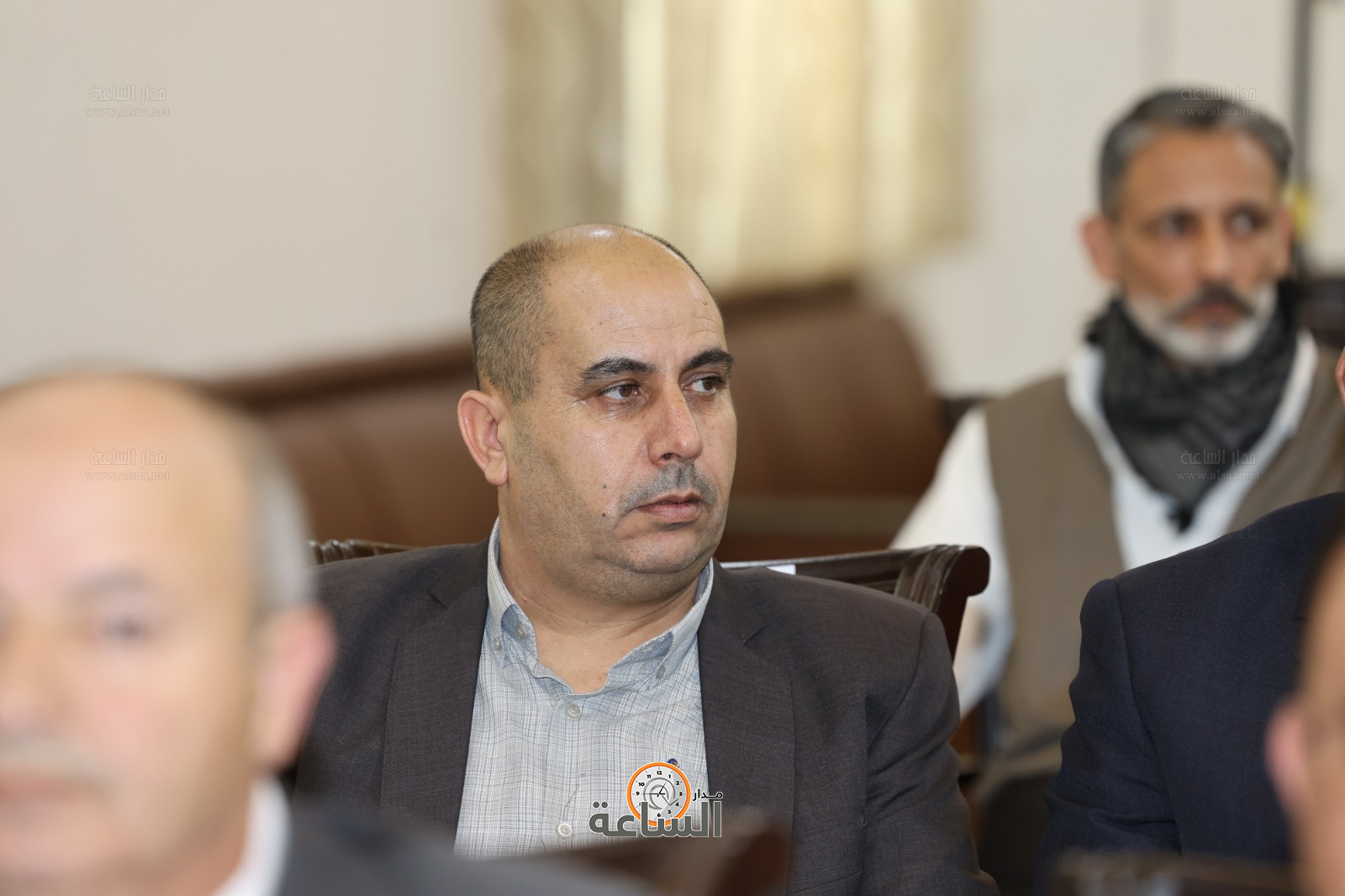 Madar Al-Saa Images 0.828814429001493