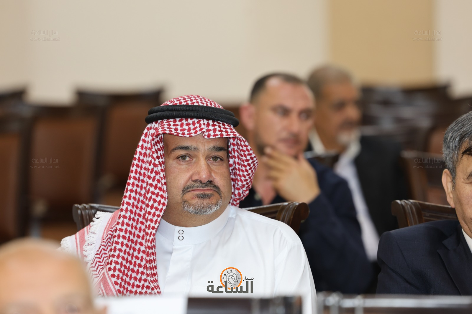 Madar Al-Saa Images 0.4062207441103618