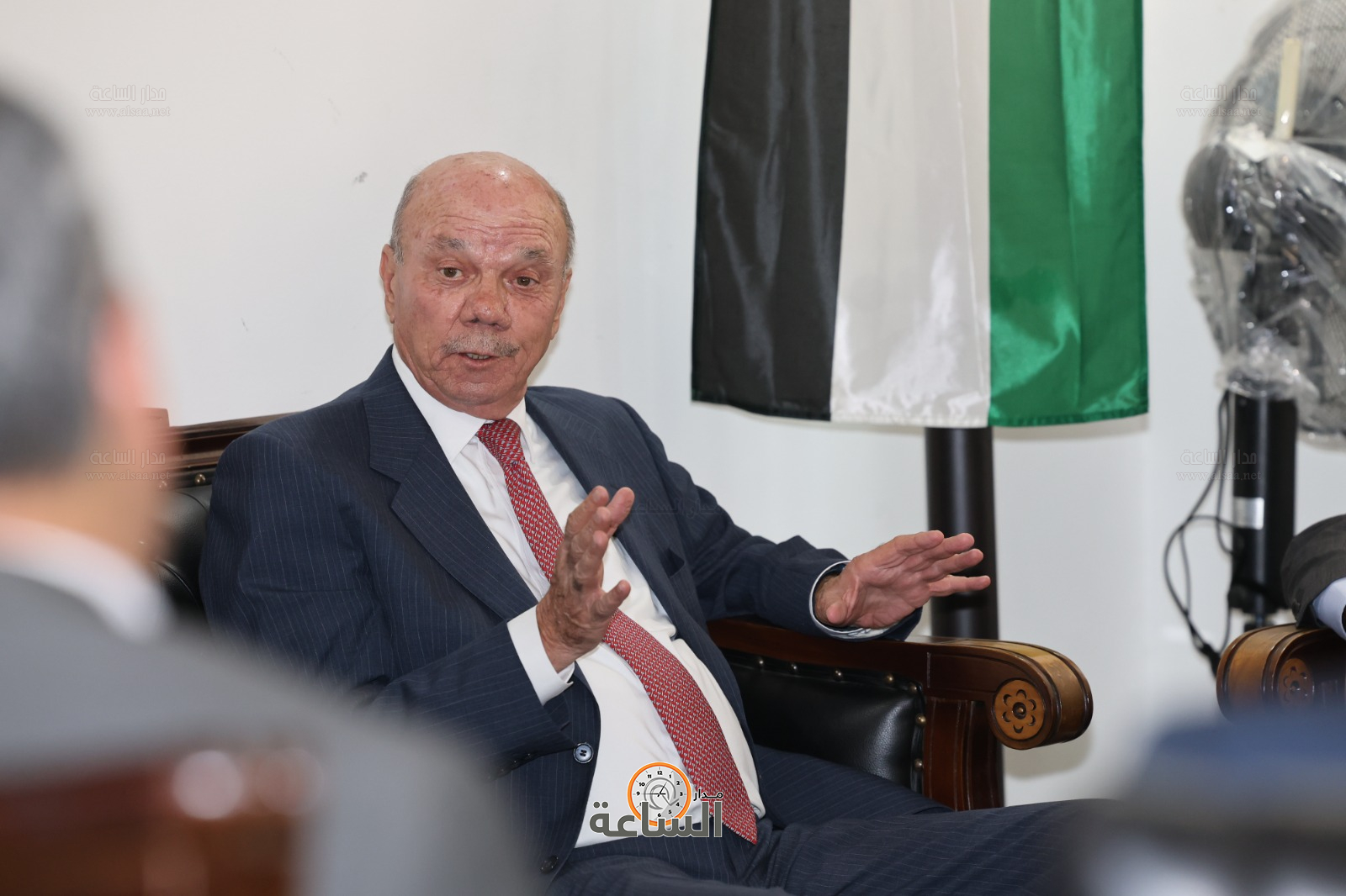 Madar Al-Saa Images 0.10846765804766456