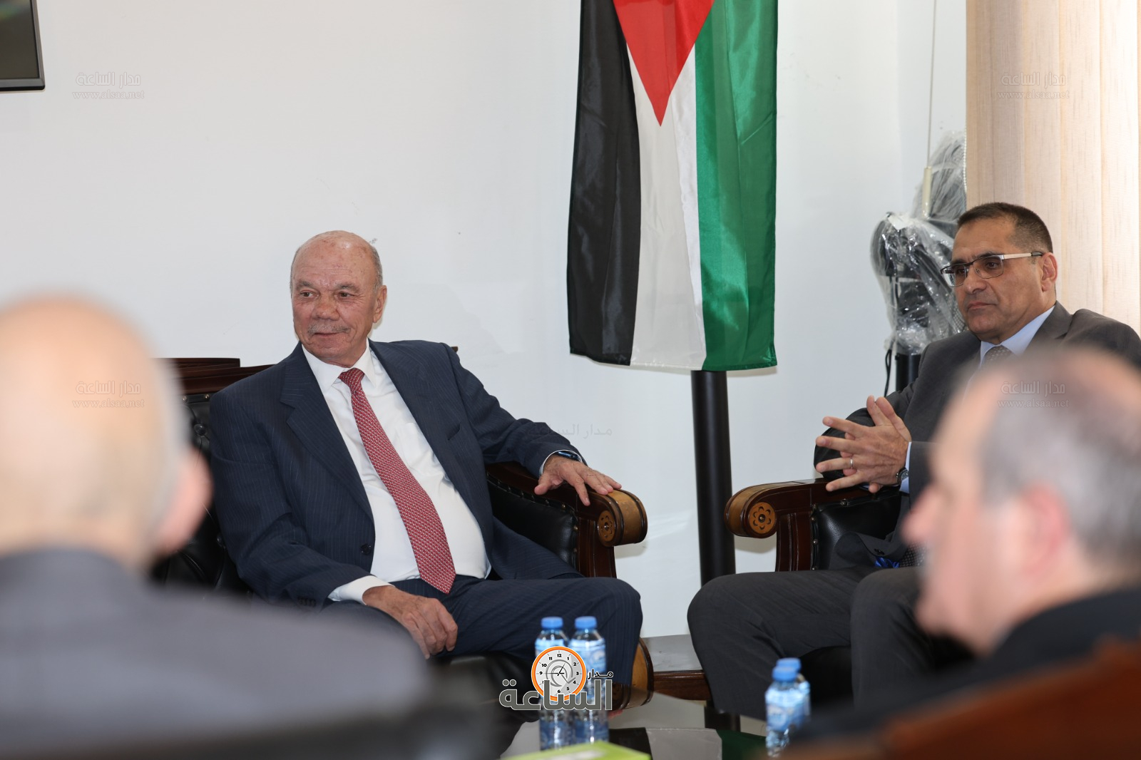 Madar Al-Saa Images 0.5358133940300844