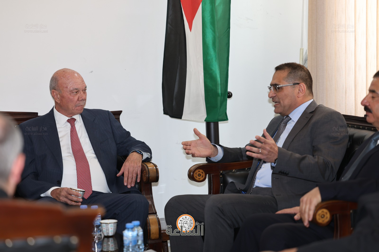 Madar Al-Saa Images 0.20736146169850522