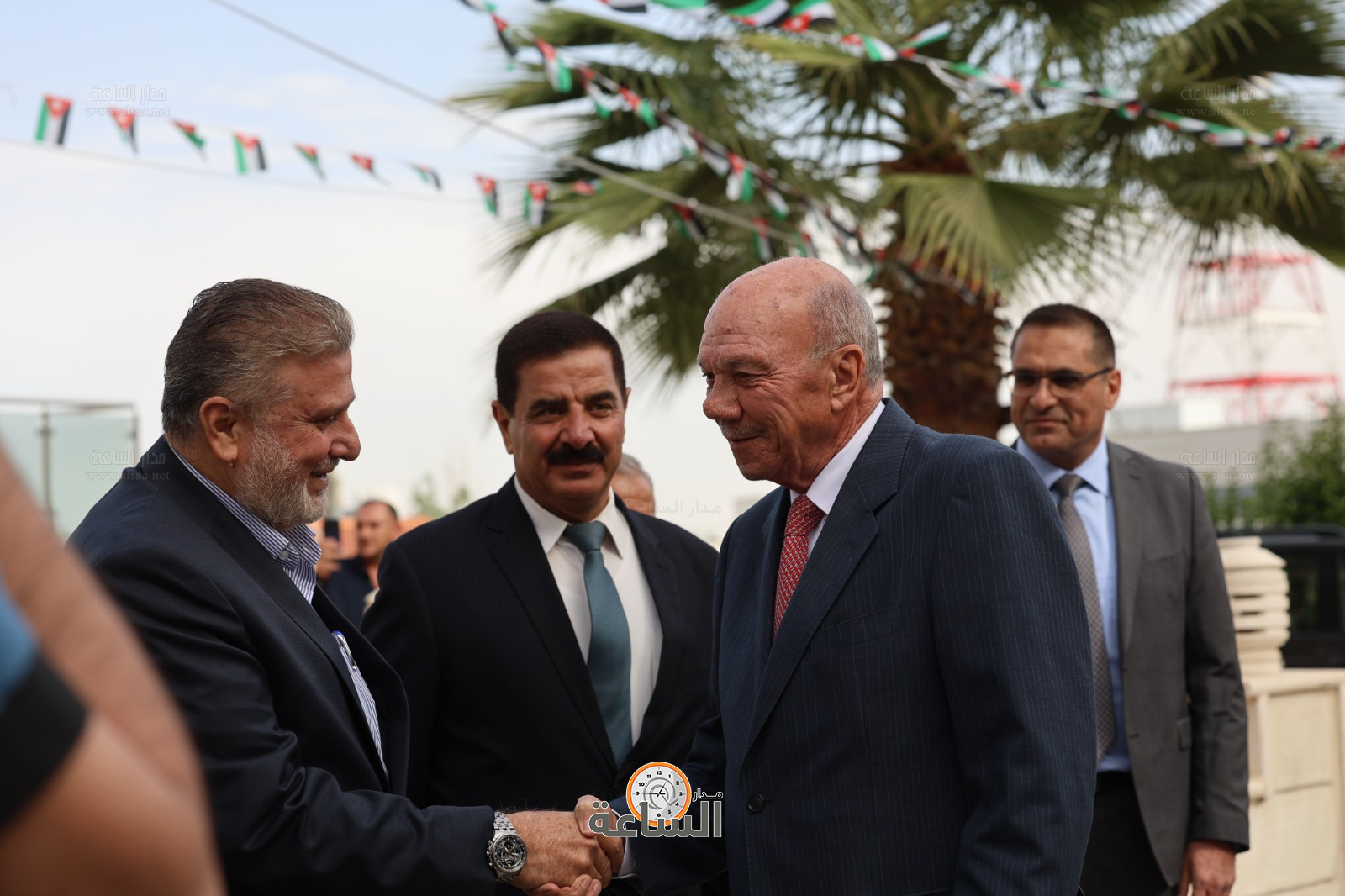 Madar Al-Saa Images 0.09768467162106198