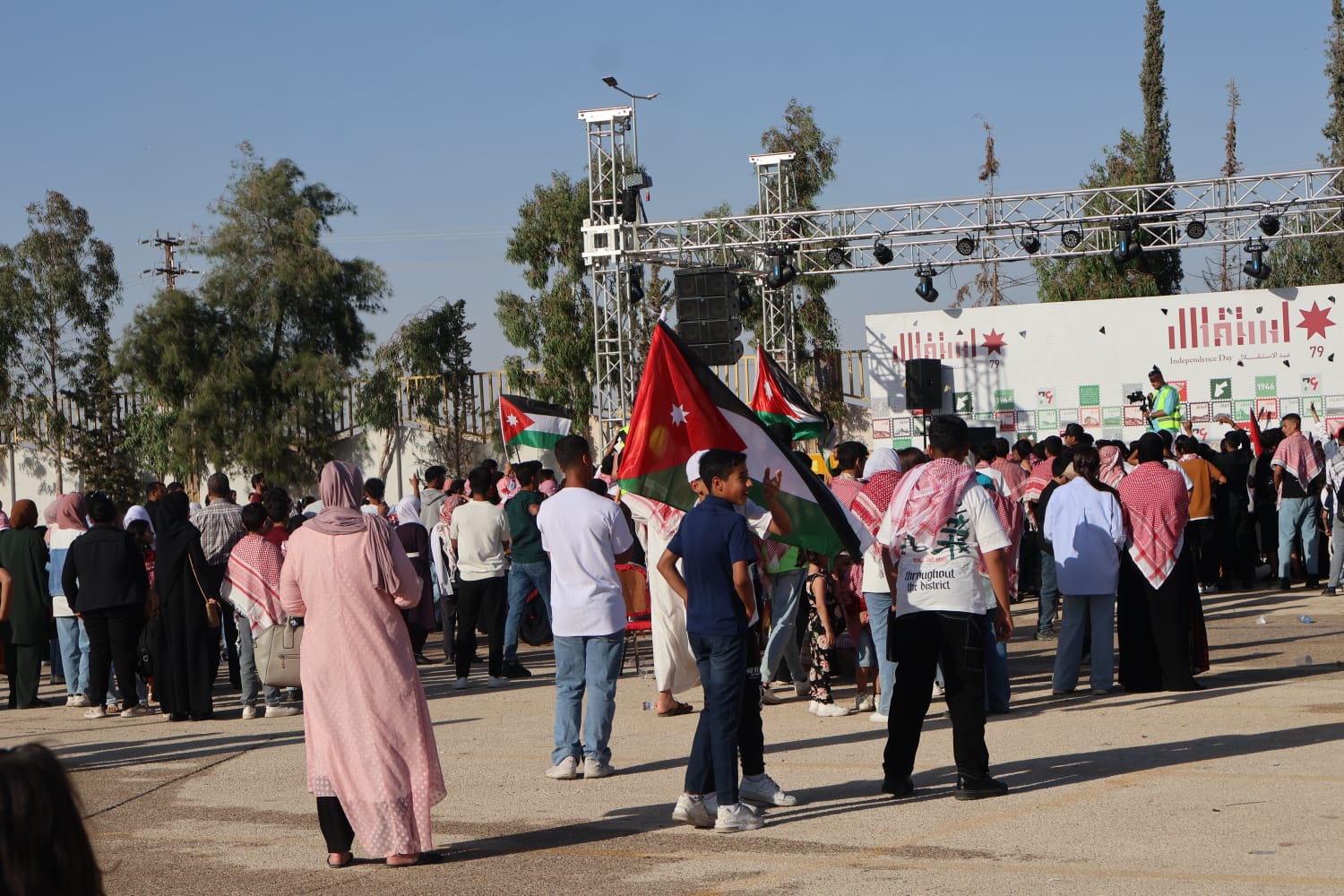 Madar Al-Saa Images 0.9430889228194217