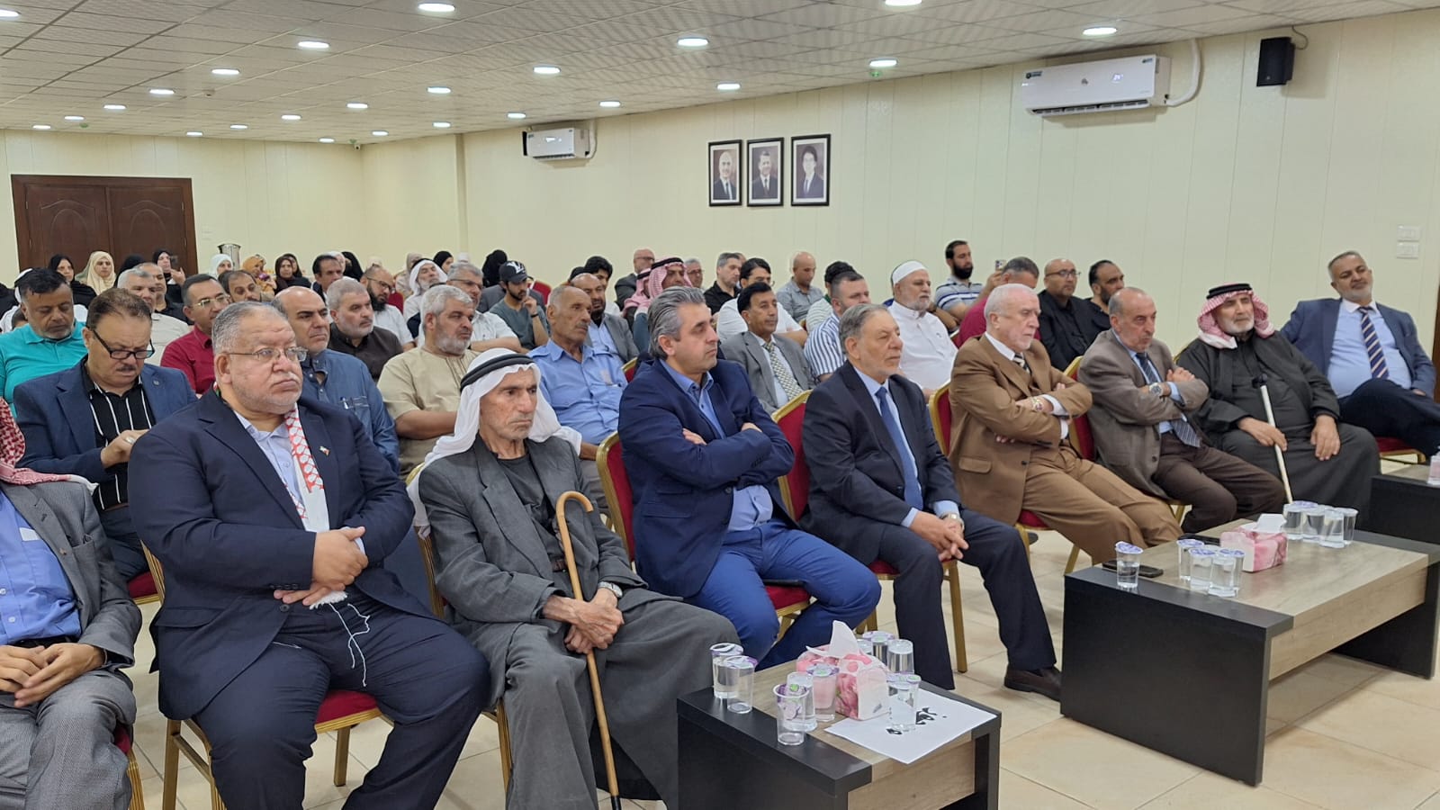 Madar Al-Saa Images 0.905253062667169