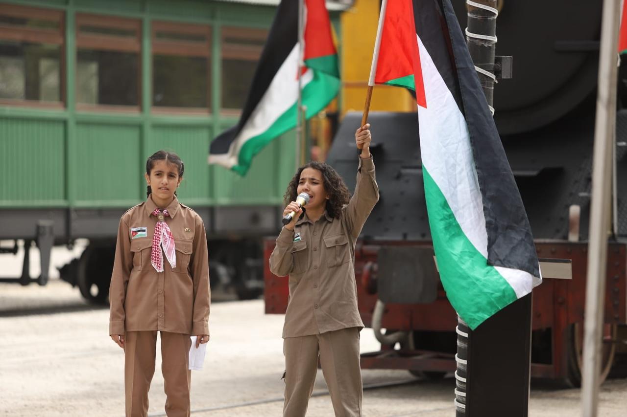 Madar Al-Saa Images 0.3621300609272472