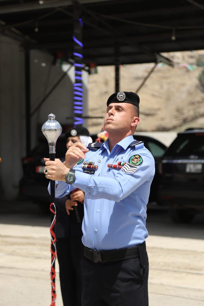 Madar Al-Saa Images 0.9892864471356682