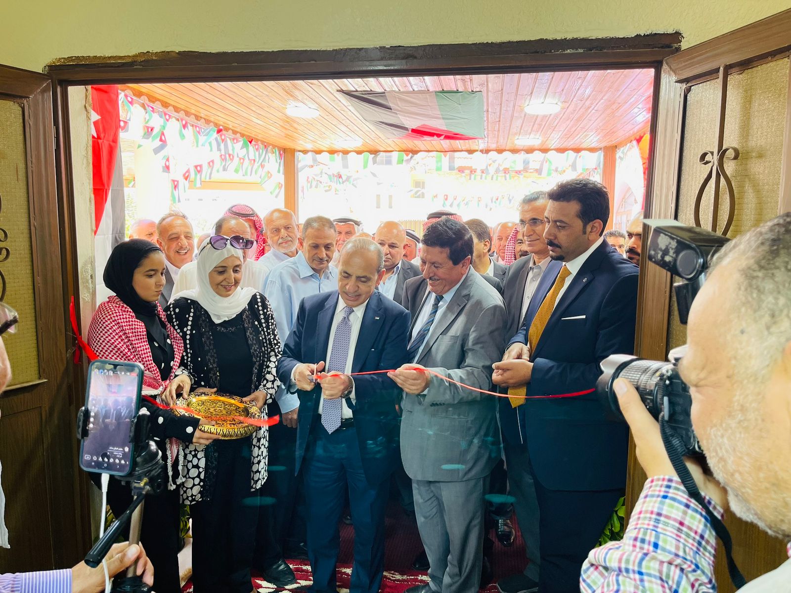 Madar Al-Saa Images 0.5654144702510842