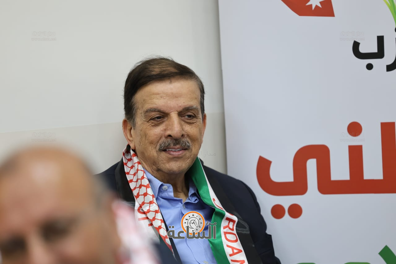 Madar Al-Saa Images 0.27348975190934355