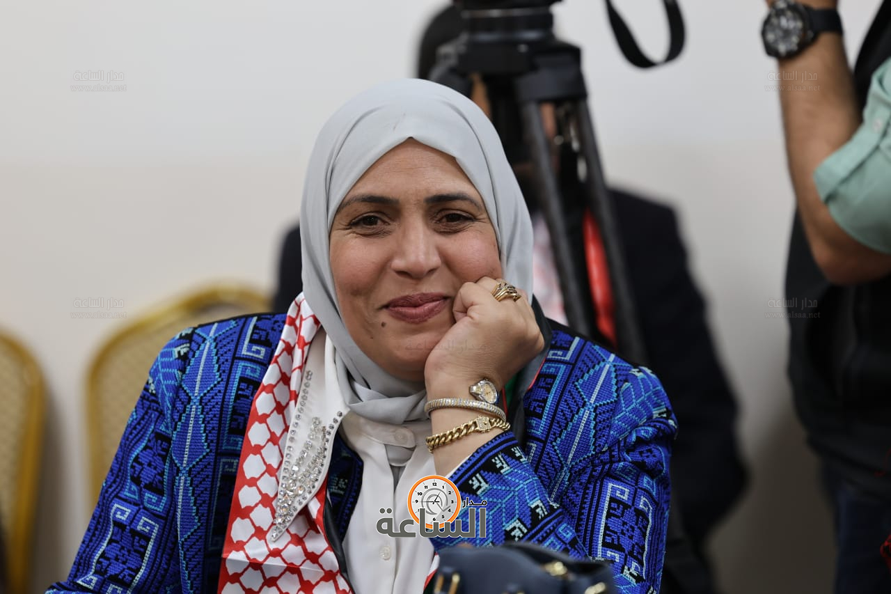 Madar Al-Saa Images 0.6792848445312007