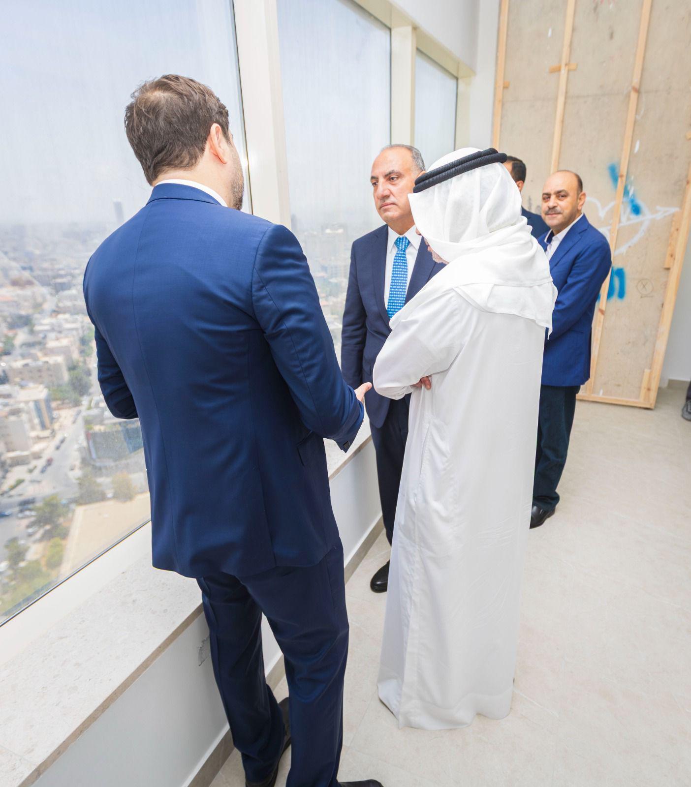 Madar Al-Saa Images 0.049368314773122535