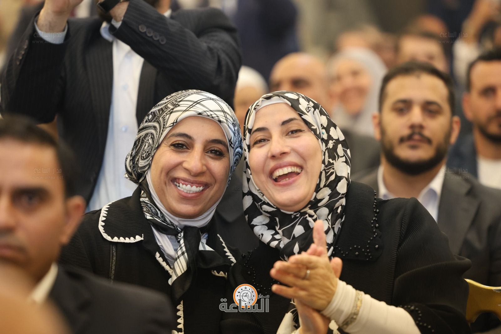 Madar Al-Saa Images 0.673558872653854