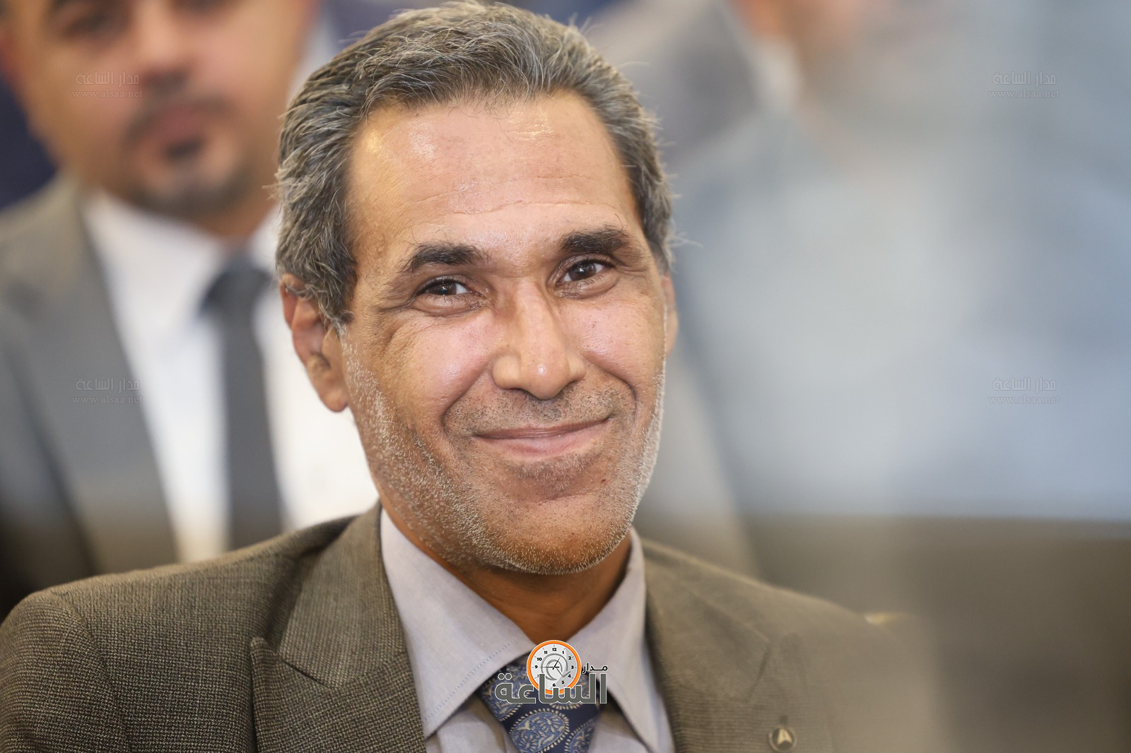 Madar Al-Saa Images 0.6557596996402211