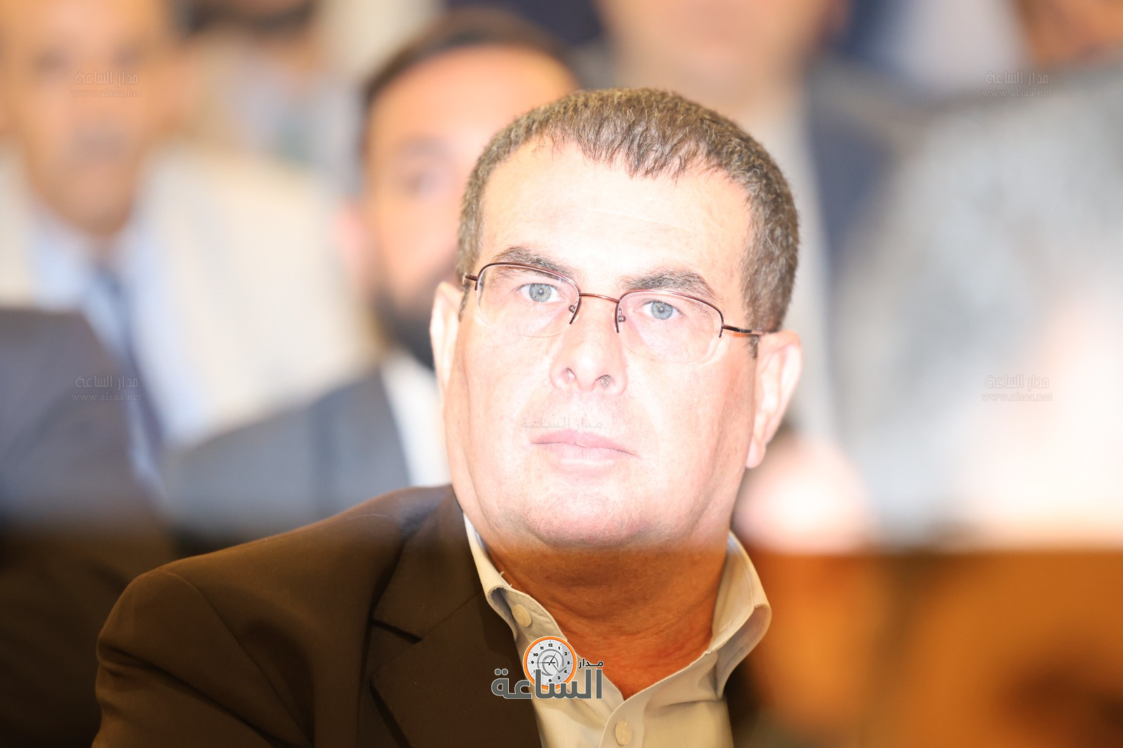 Madar Al-Saa Images 0.696089123457543