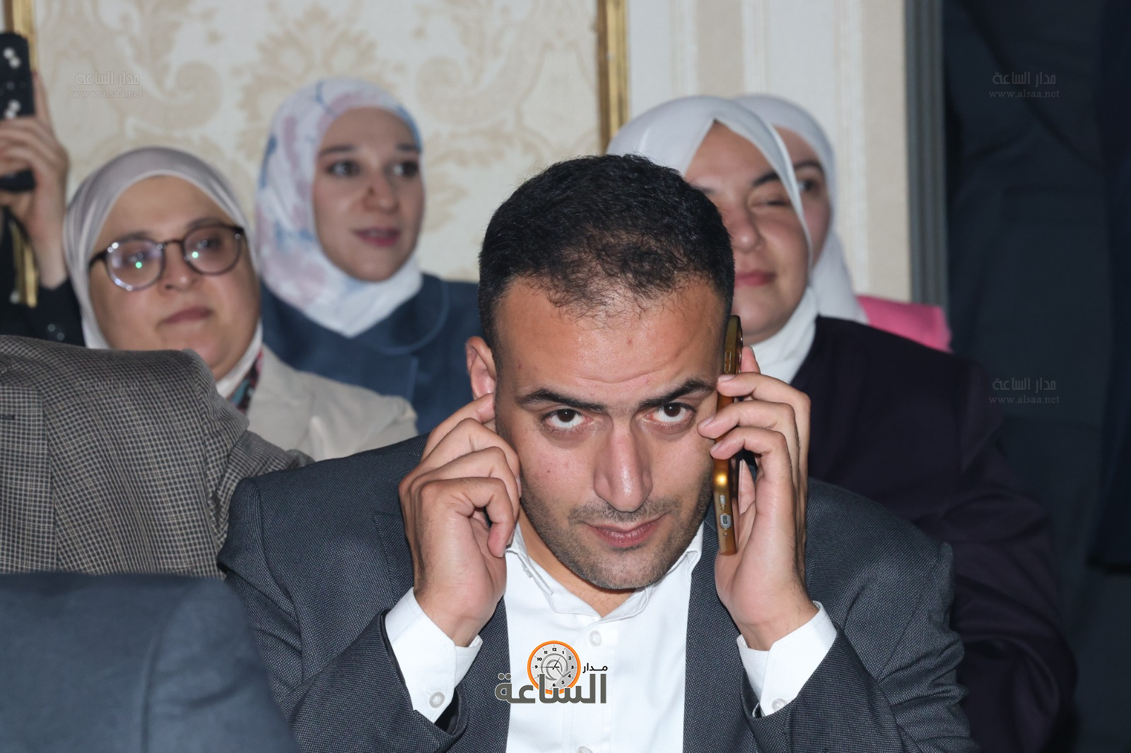 Madar Al-Saa Images 0.3681125807500455