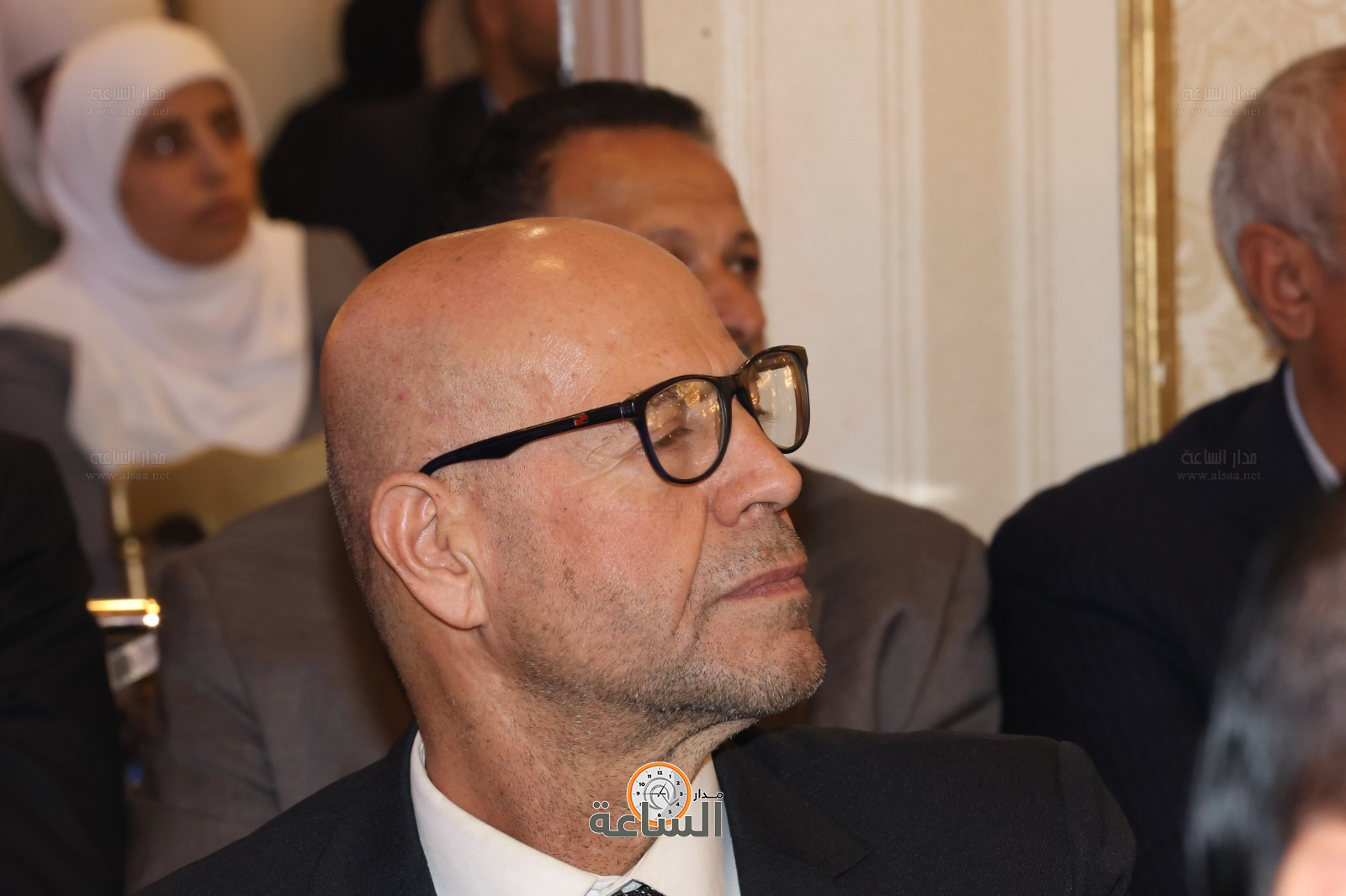 Madar Al-Saa Images 0.25793888695723255