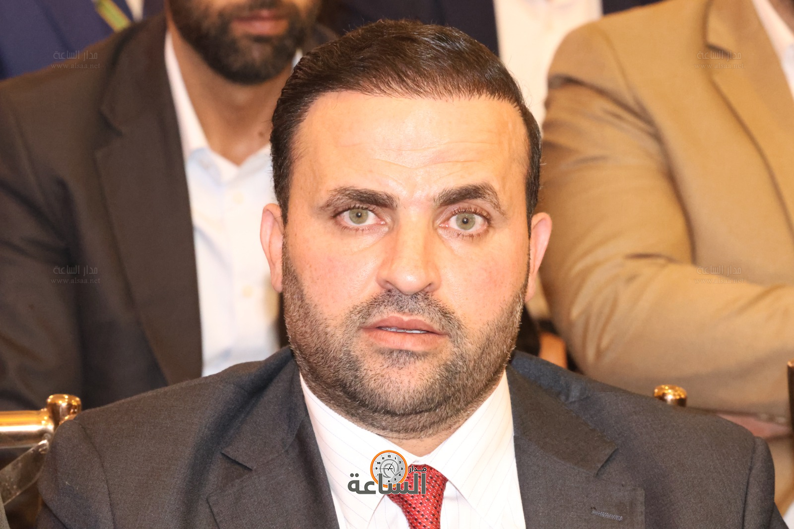 Madar Al-Saa Images 0.6098050904316537