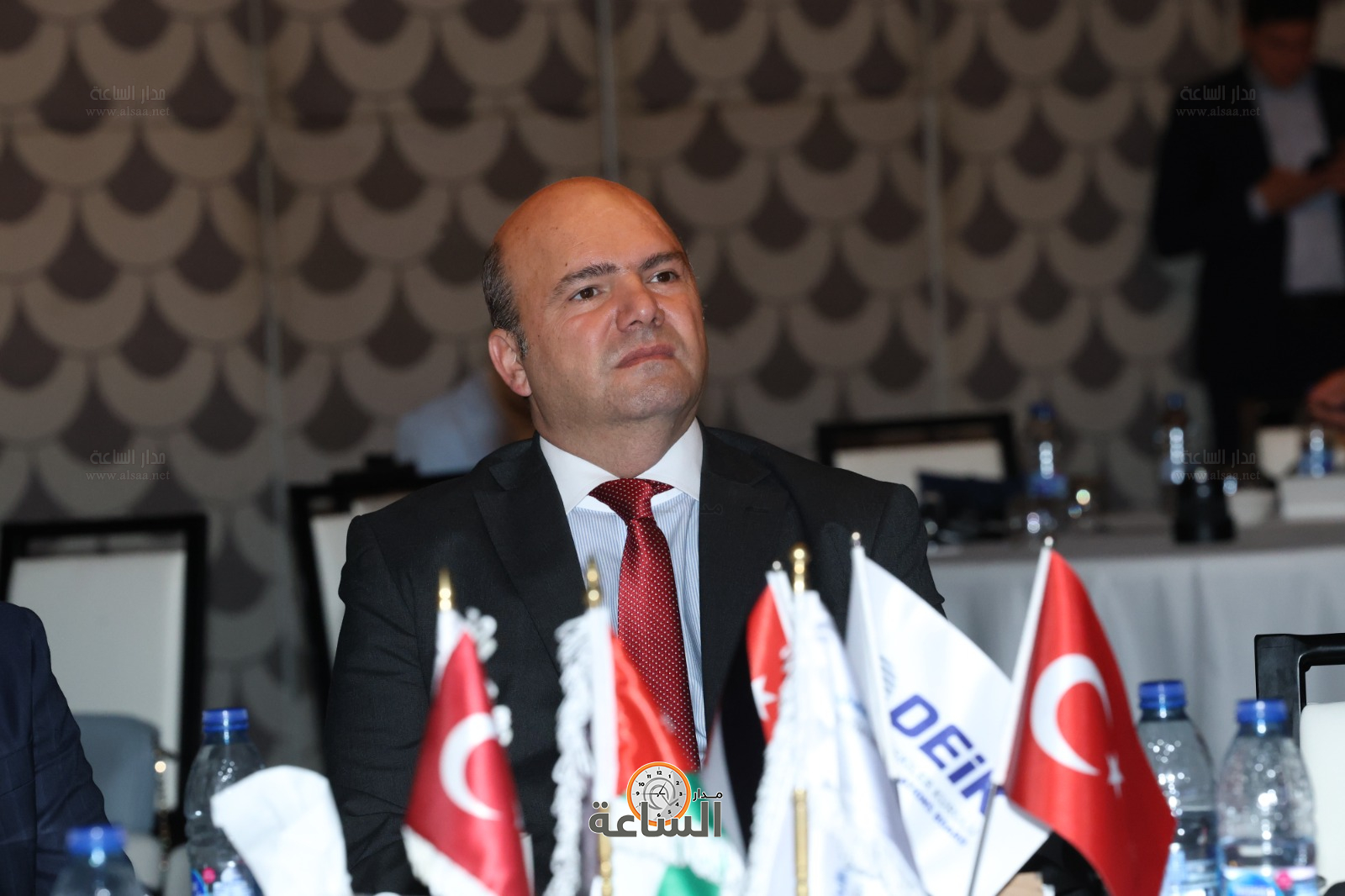 Madar Al-Saa Images 0.6745737151123474