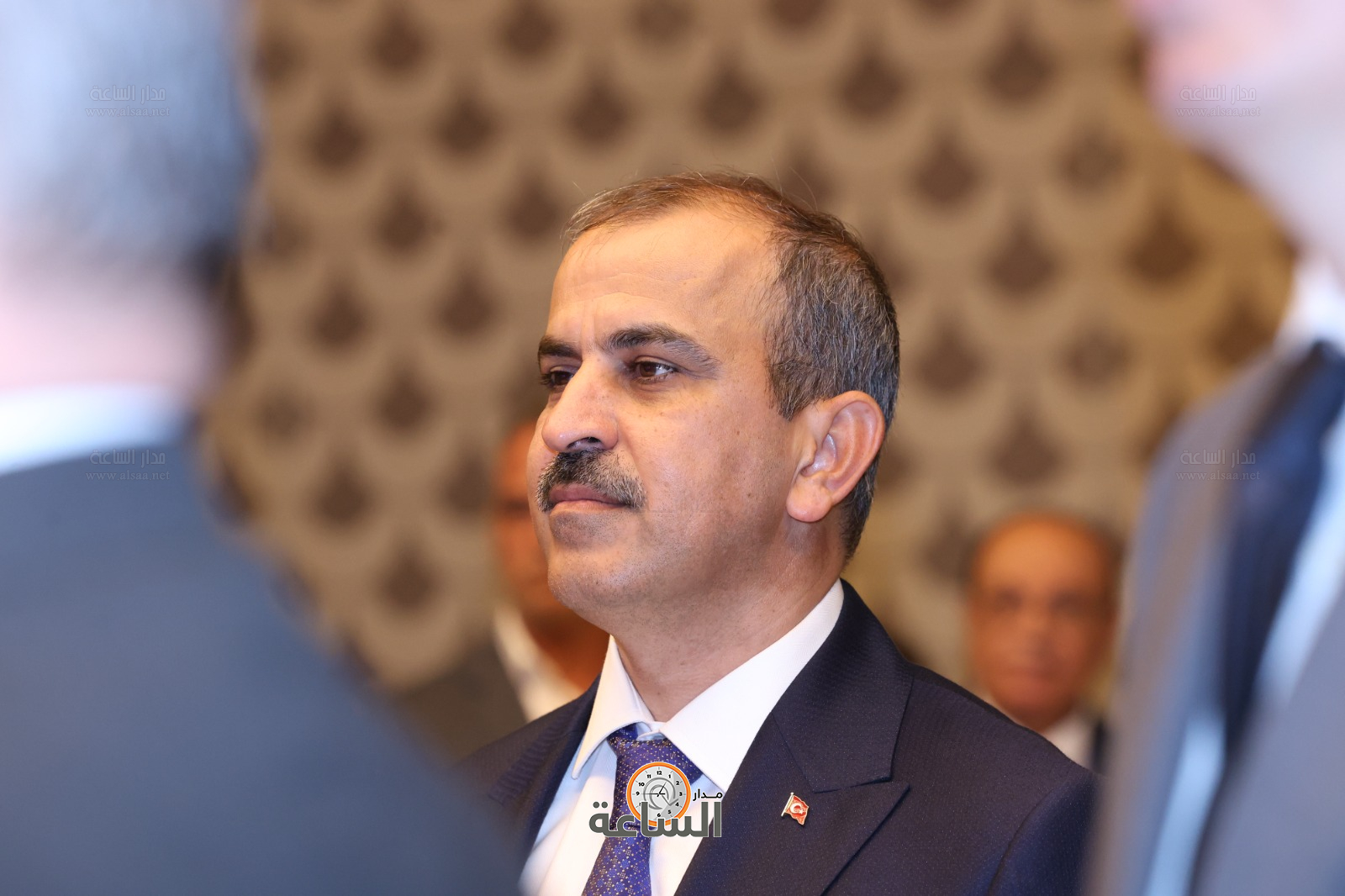 Madar Al-Saa Images 0.15306716050961466