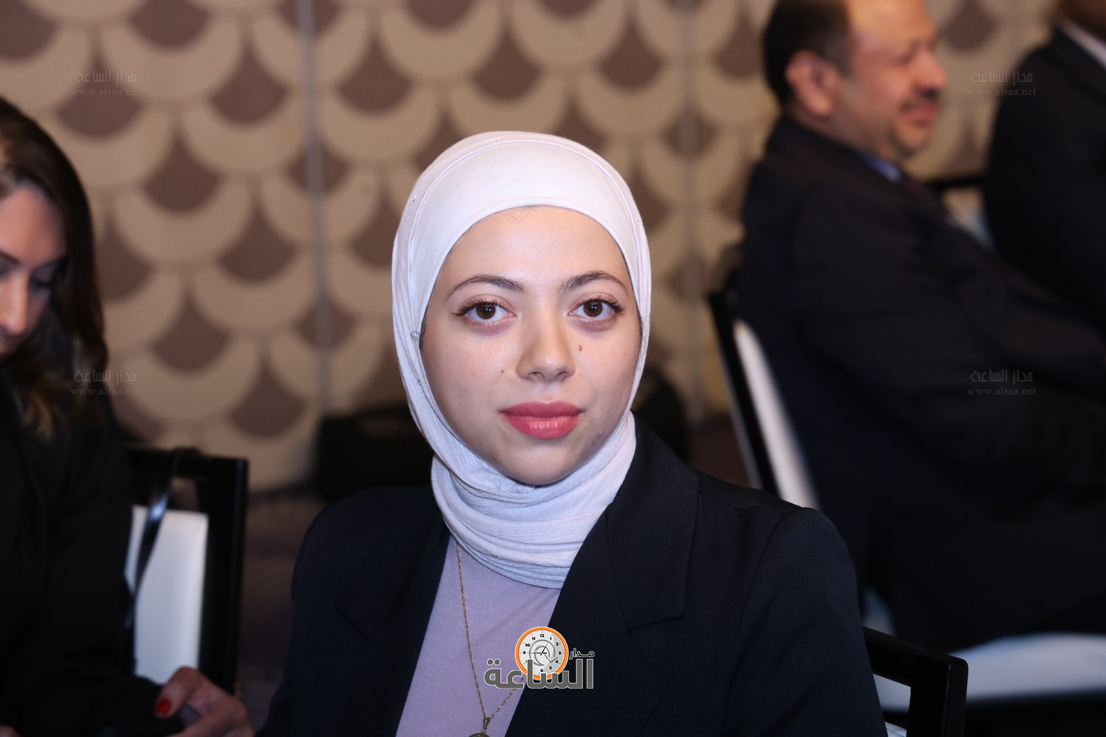 Madar Al-Saa Images 0.07420629704336335