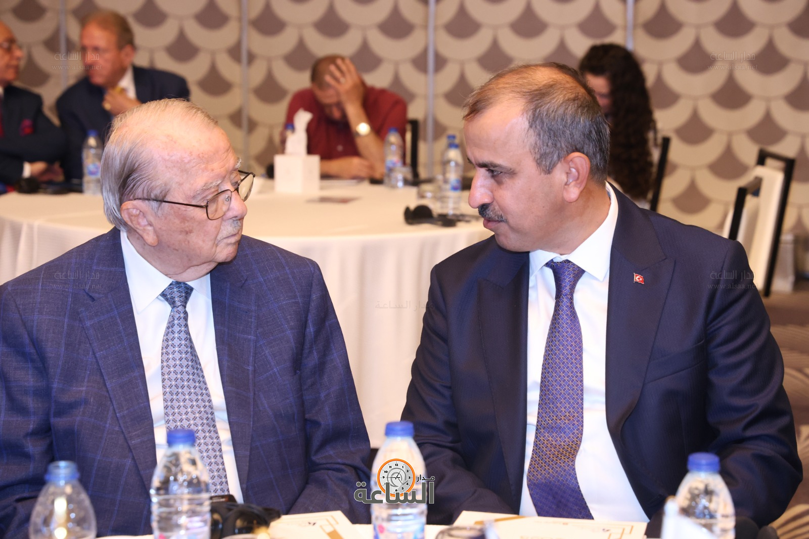 Madar Al-Saa Images 0.9160838282607495