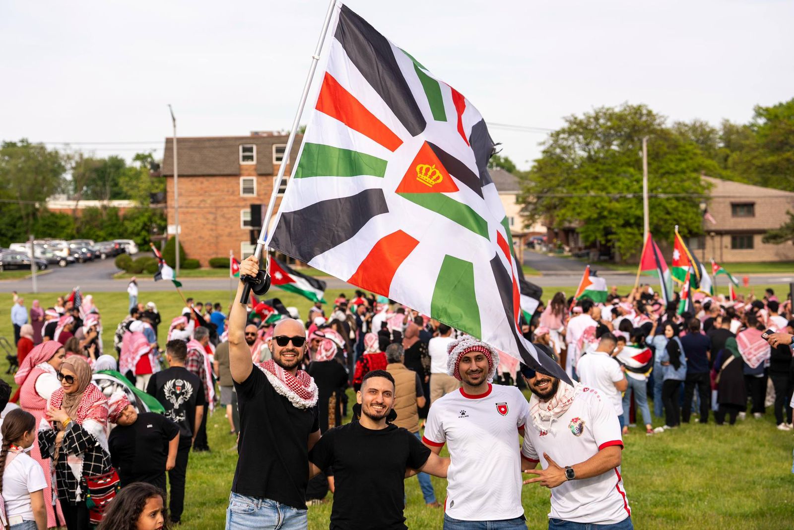 Madar Al-Saa Images 0.6154874280360051