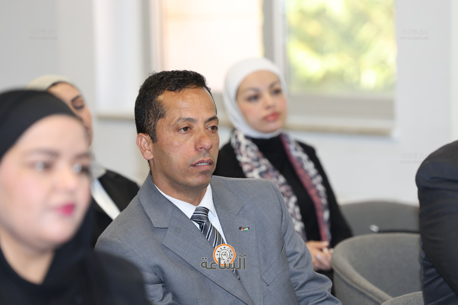 Madar Al-Saa Images 0.9545878297759434