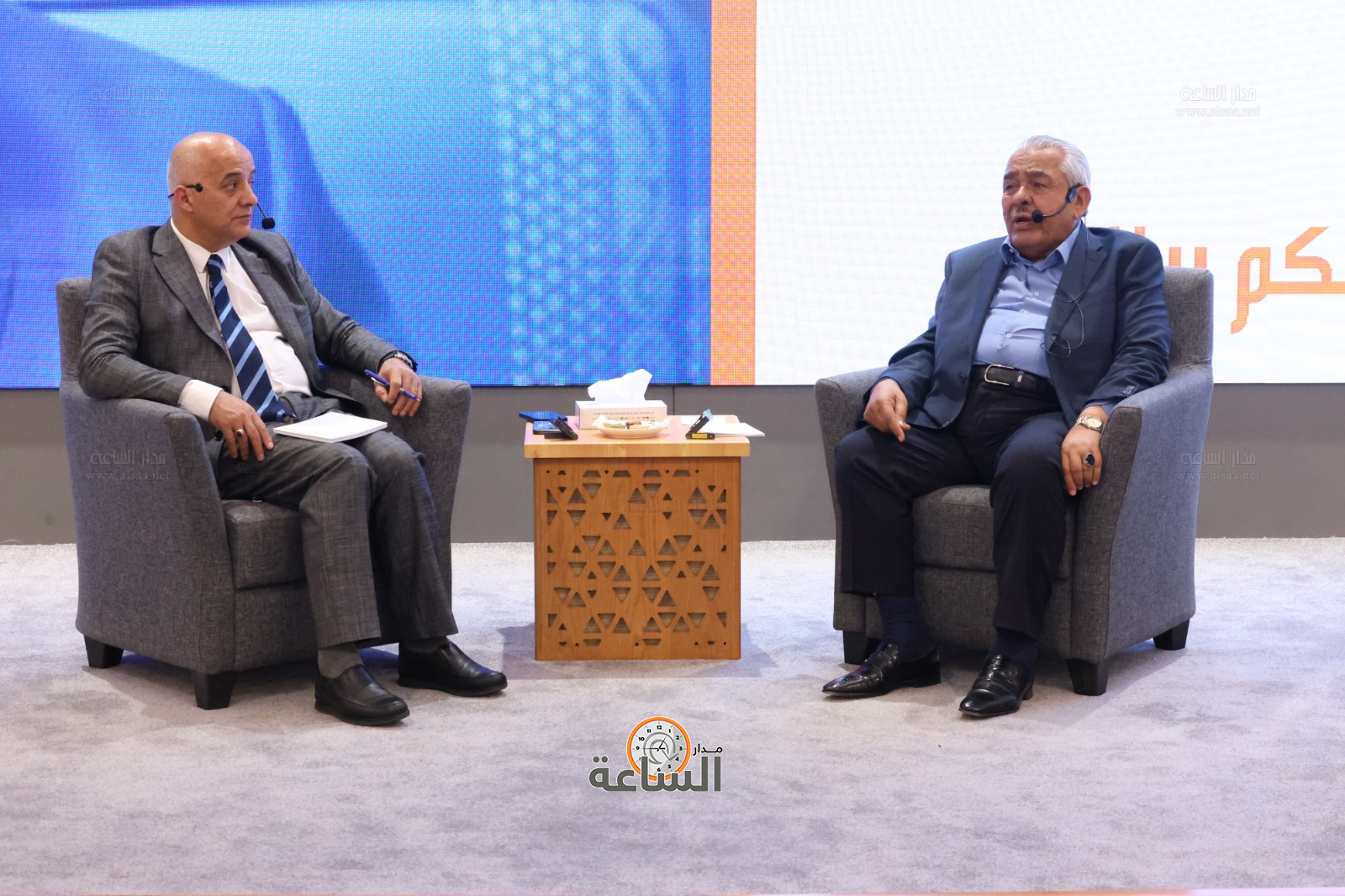 Madar Al-Saa Images 0.8754196432632617