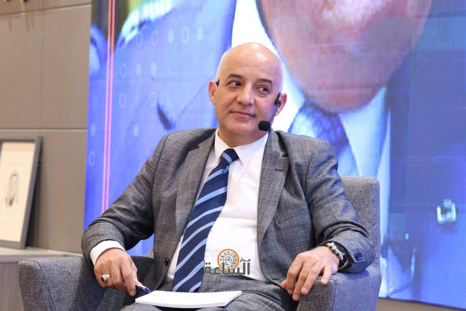 Madar Al-Saa Images 0.7920375682184806