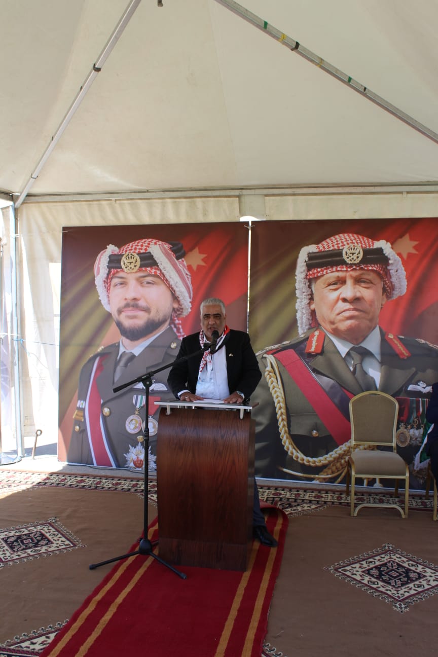 Madar Al-Saa Images 0.8226472591847287