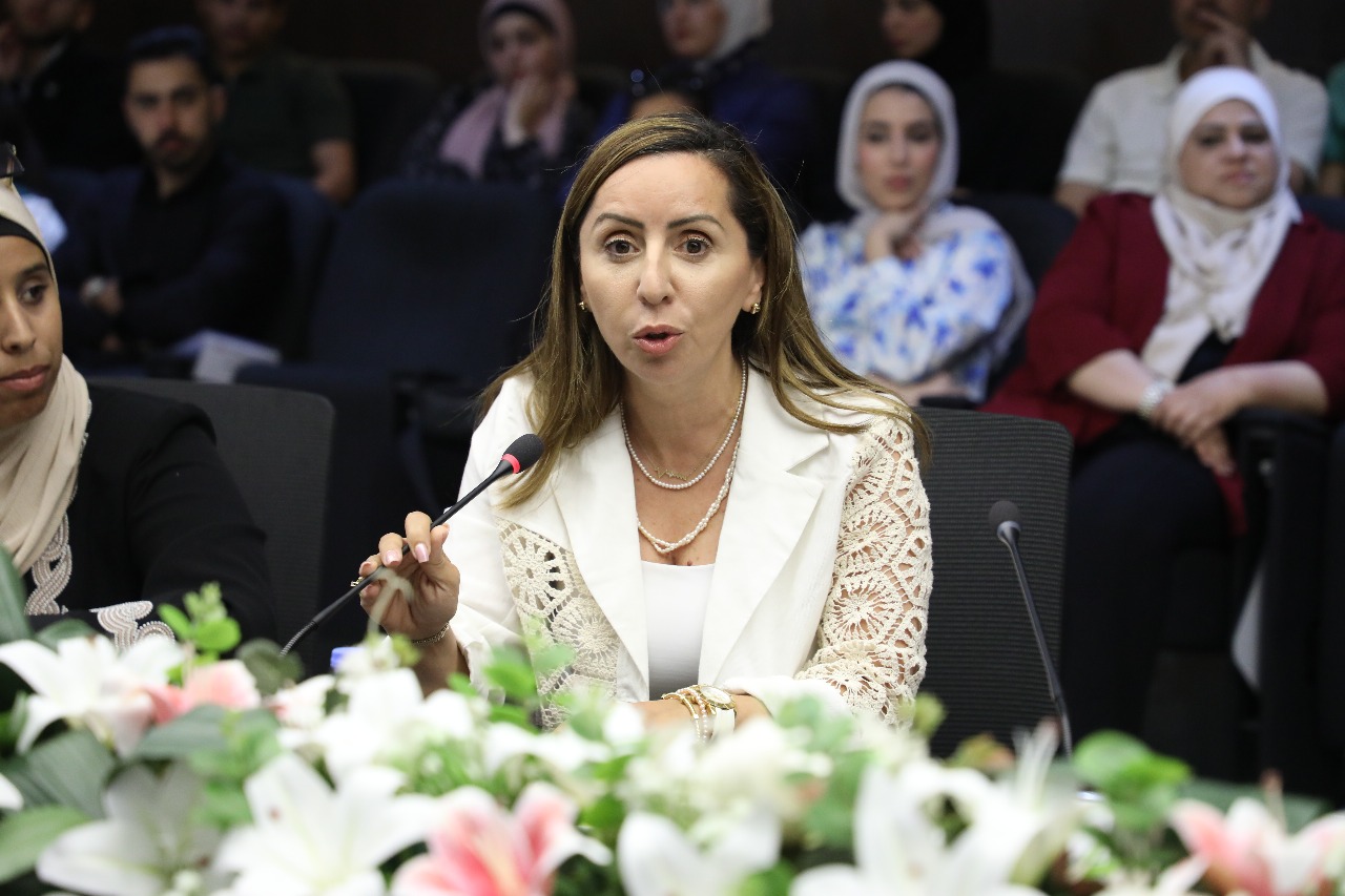 Madar Al-Saa Images 0.7099537900528158