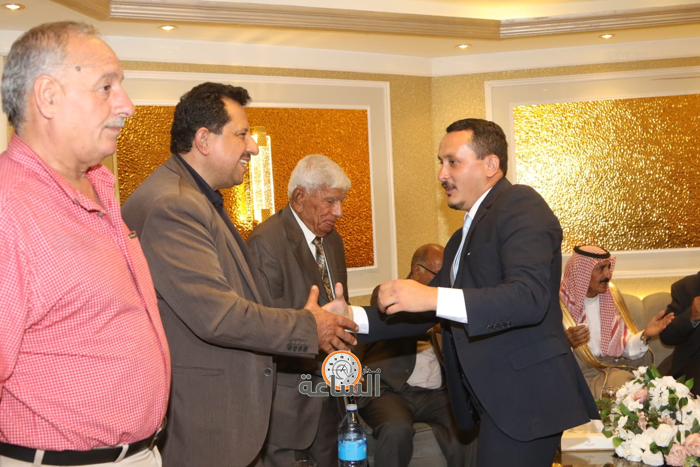 Madar Al-Saa Images 0.541885578683777