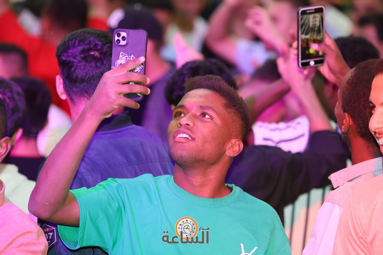 Madar Al-Saa Images 0.5076840984253539