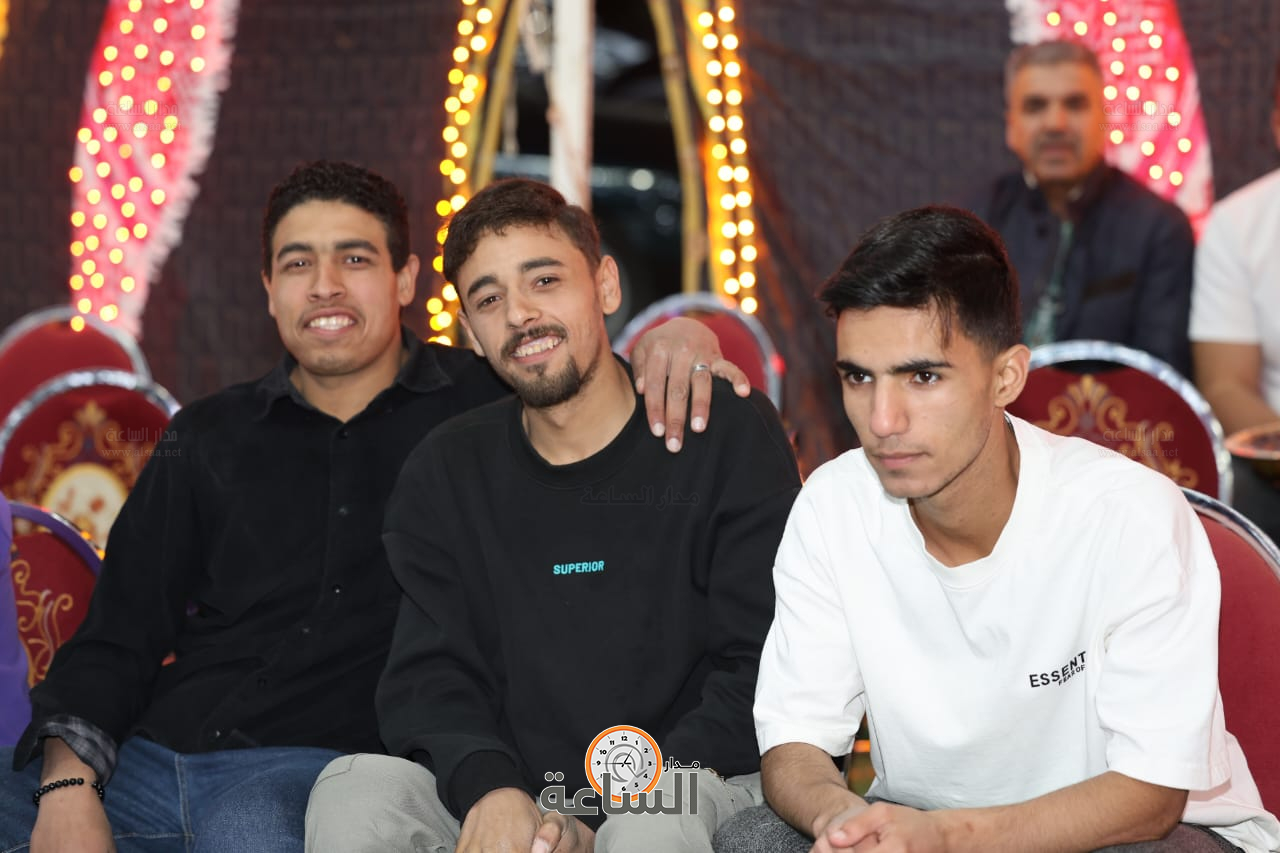 Madar Al-Saa Images 0.7200638110902232