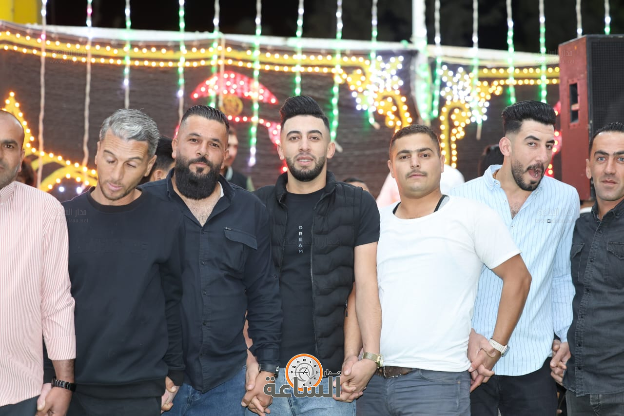 Madar Al-Saa Images 0.9318324351838492