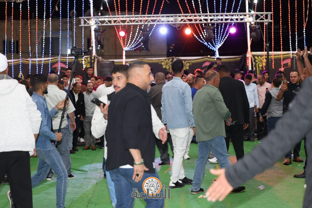 Madar Al-Saa Images 0.8838169597031172