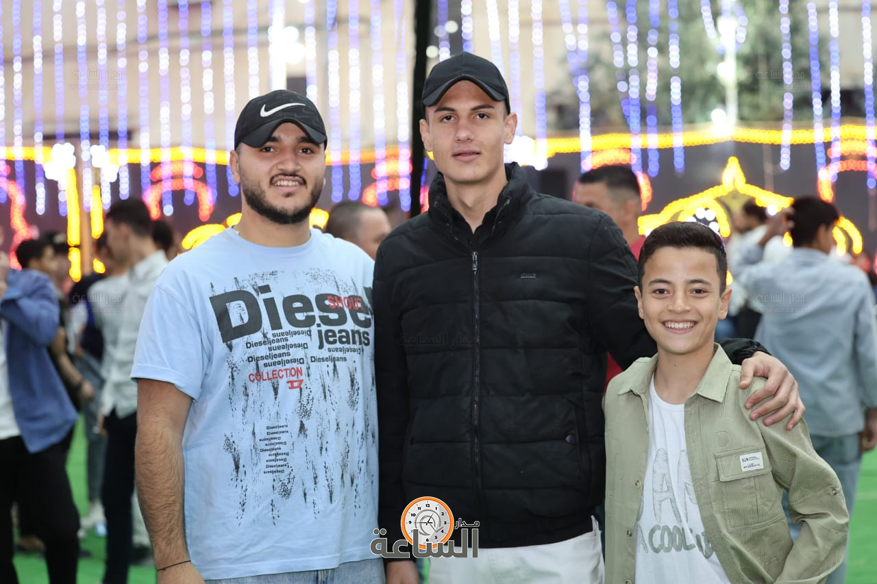 Madar Al-Saa Images 0.8282197200792982