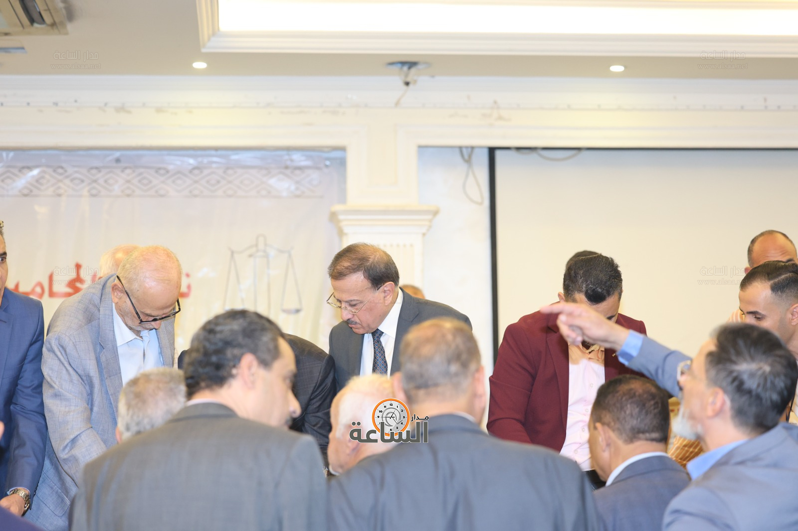 Madar Al-Saa Images 0.2293192234007636